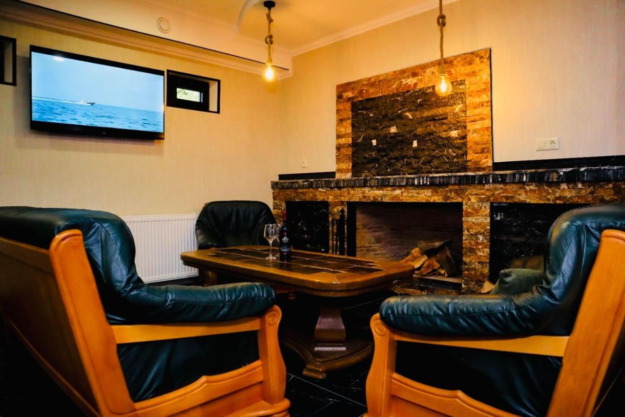 Hotel Evergreen Borjomi Luaran gambar