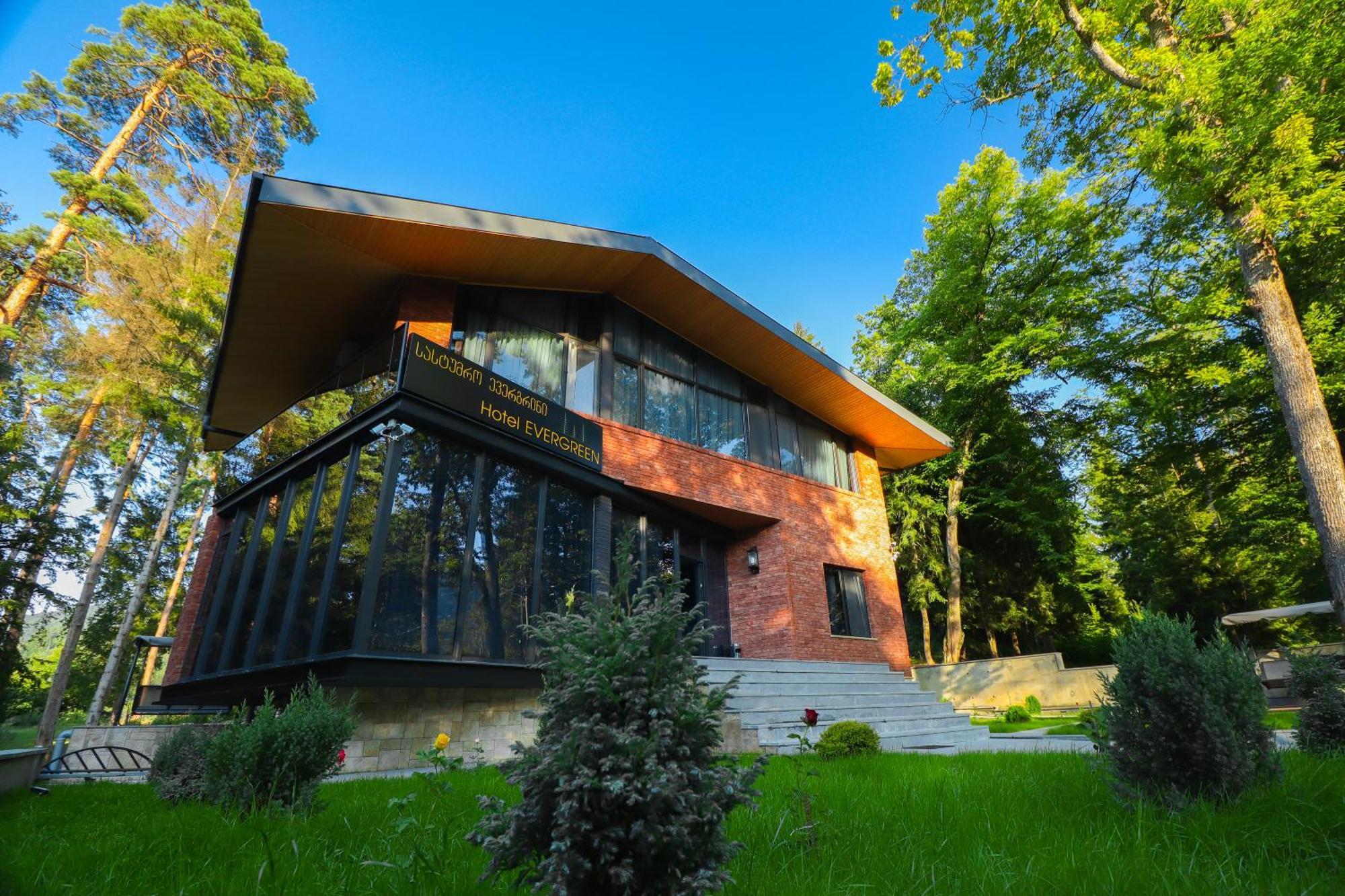 Hotel Evergreen Borjomi Luaran gambar