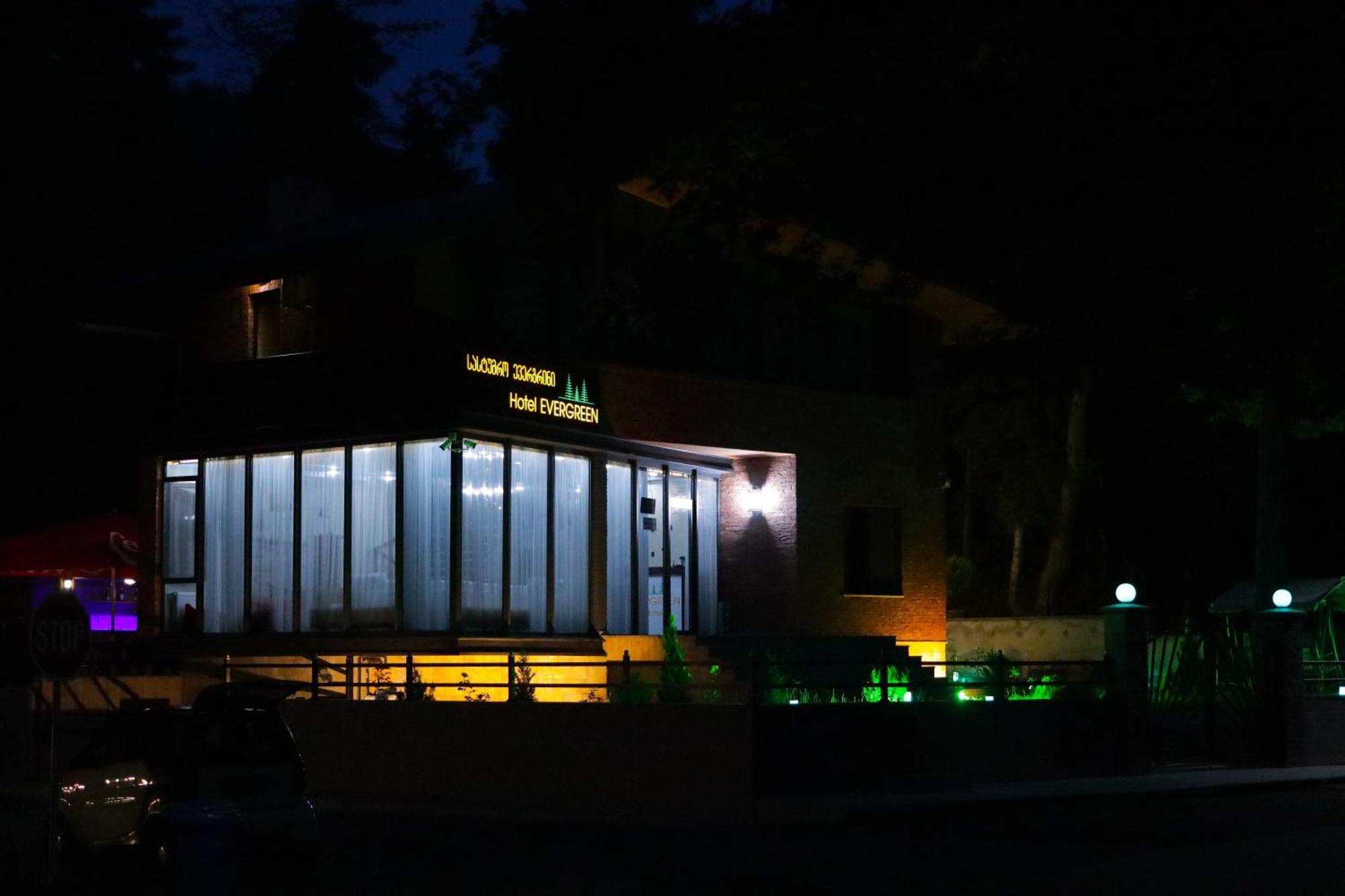 Hotel Evergreen Borjomi Luaran gambar