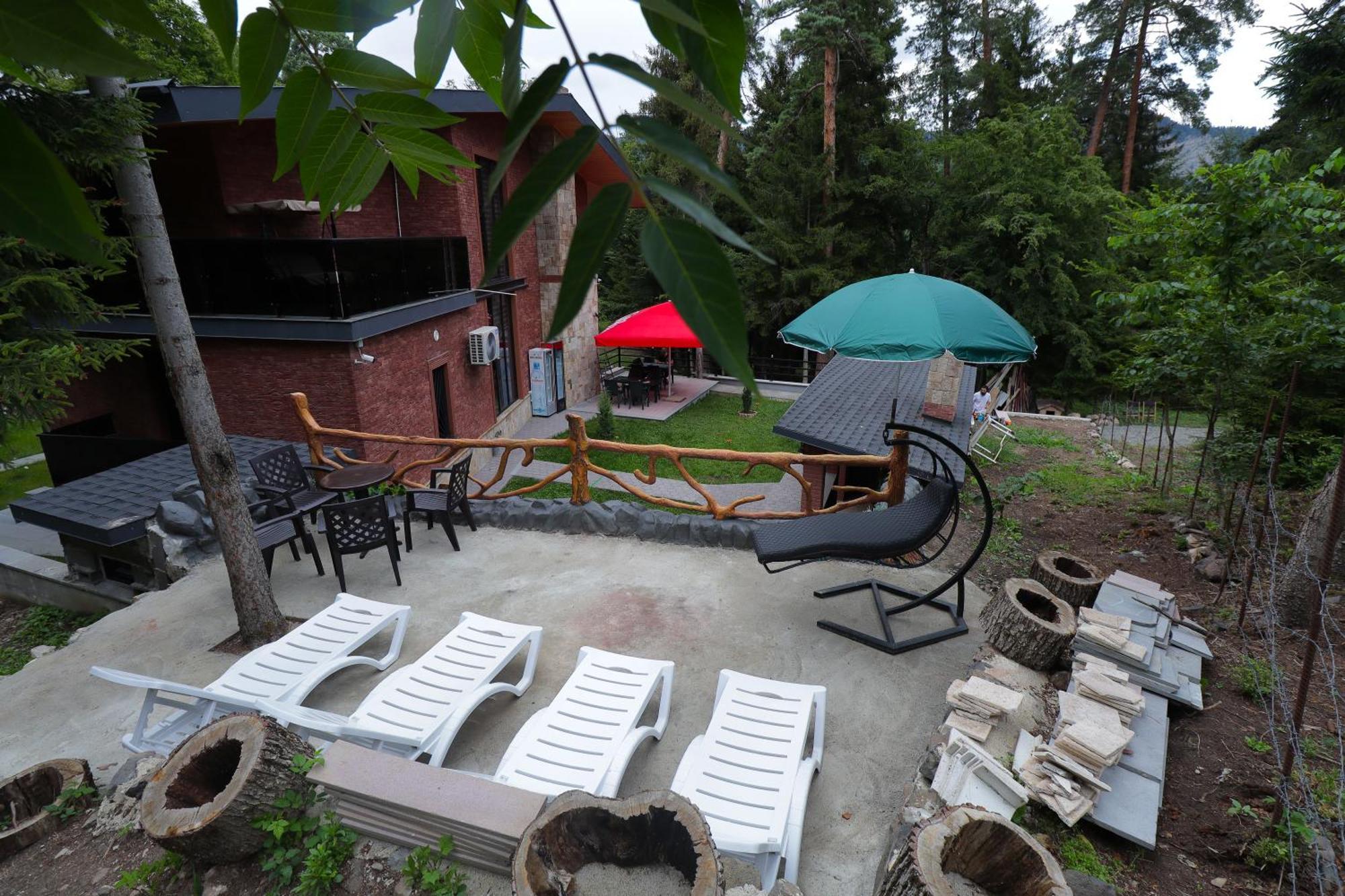 Hotel Evergreen Borjomi Luaran gambar