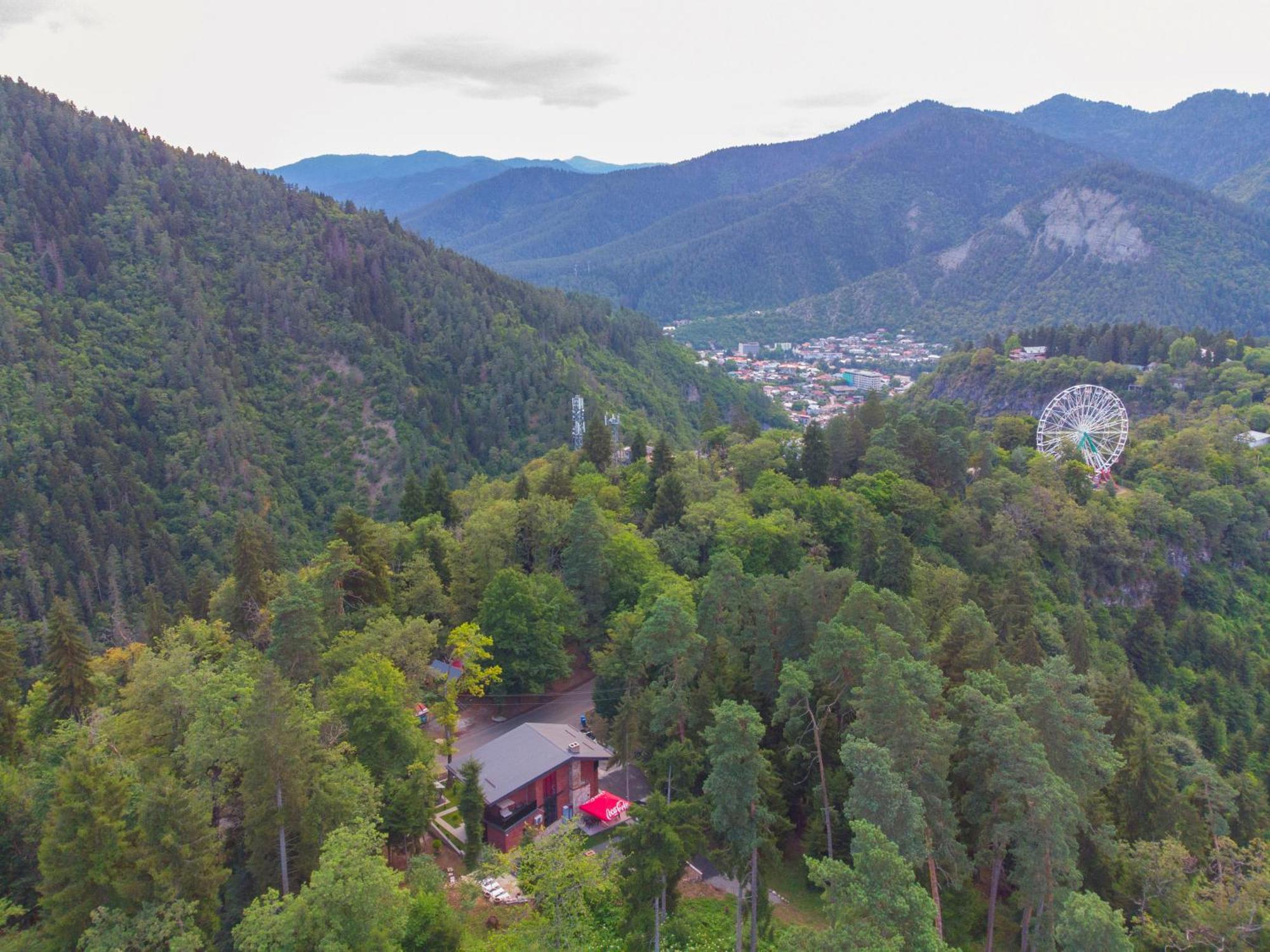 Hotel Evergreen Borjomi Luaran gambar