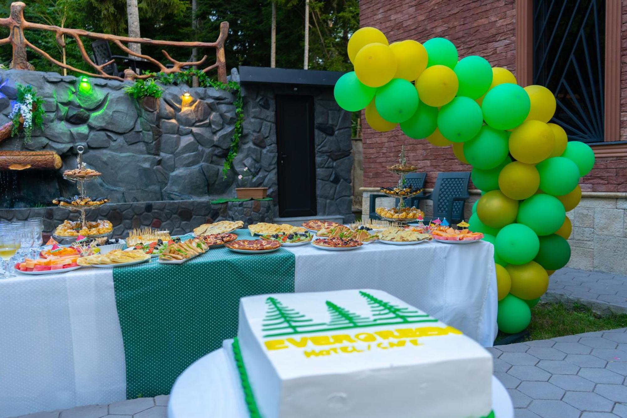 Hotel Evergreen Borjomi Luaran gambar